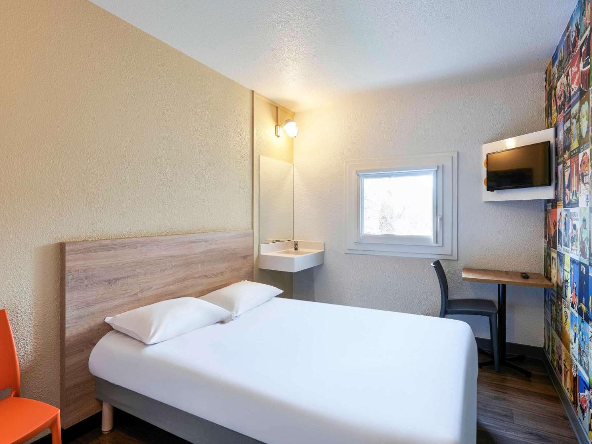 Hotelf1 Antibes Sophia Antipolis Валорис Екстериор снимка